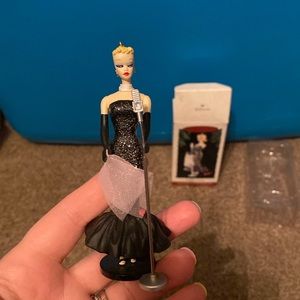 Hallmark VINTAGE Barbie “Solo in the Spotlight!”